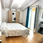Casa Benedetta, Nuovo Attico Da Sogno, 2 Camere Private Con Terrazza E Vista Scorcio Di Mare Apartamento Alguer
