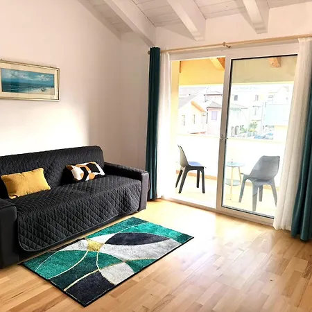 Casa Benedetta - Attico Con Terrazza Vista Mare, Vicino Al Lungomare *