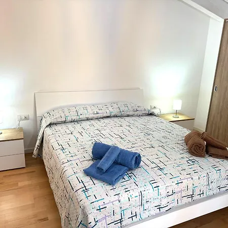 Casa Benedetta, Attico Intero Con 2 Terrazze E Scorcio Vista Mare O Camera Con Bagno Privato In Appartamento Condiviso Lejlighed Alghero