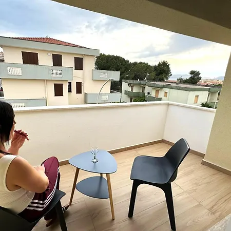 Casa Benedetta, Attico Intero Con 2 Terrazze E Scorcio Vista Mare O Camera Con Bagno Privato In Appartamento Condiviso * Alghero